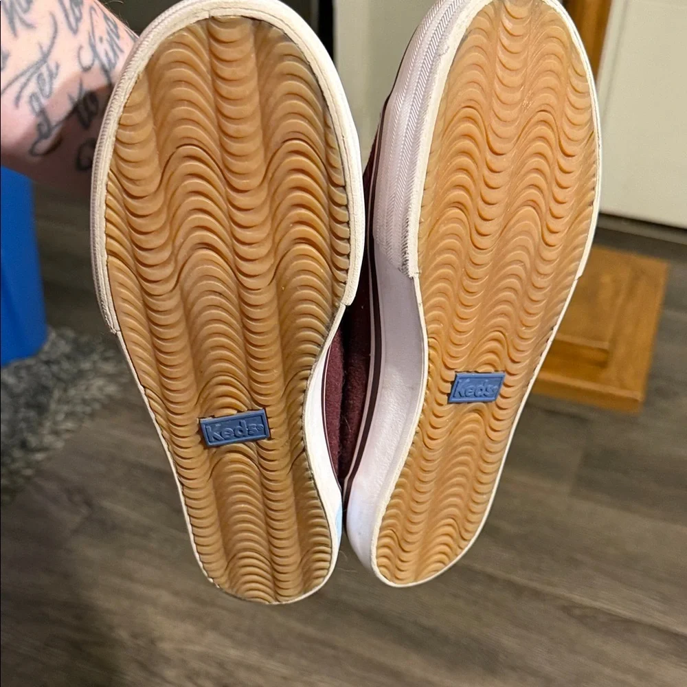 Keds Women's Maroon Canvas Sneakers - Picture 10 of 10